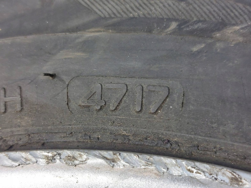 WINTERRÄDER 4X100 6Jx14 ET37 165/65R14 HYUNDAI MAZDA KIA HONDA TOYOTA Product image