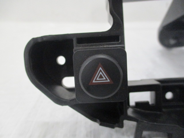 OPEL CROSSLAND X POCKET RADIO MONTAGE 13486548 Product image