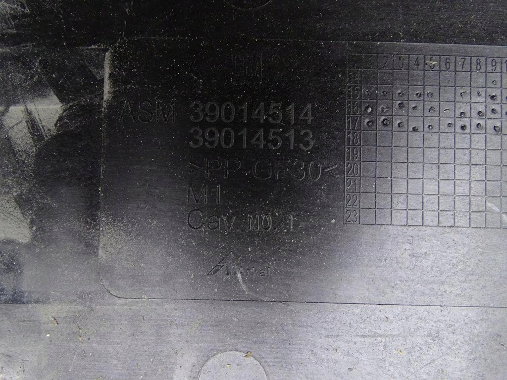 OPEL ASTRA K 15-22 BATTERIEGEHÄUSE BASIS 39014514 39014513 Product image