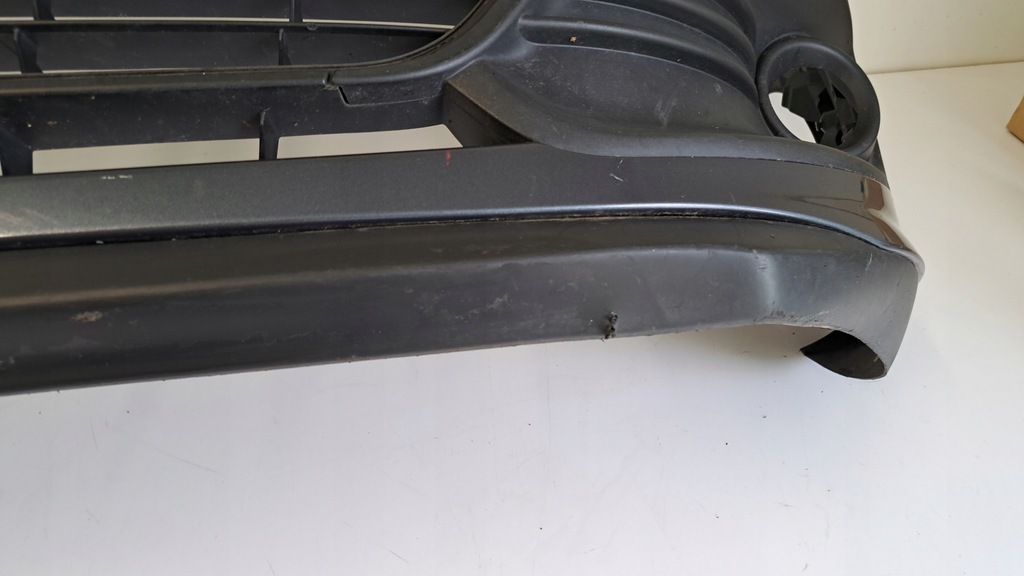 Frontstoßstange RENAULT Megane III Lift 13-16 Jahre Product image