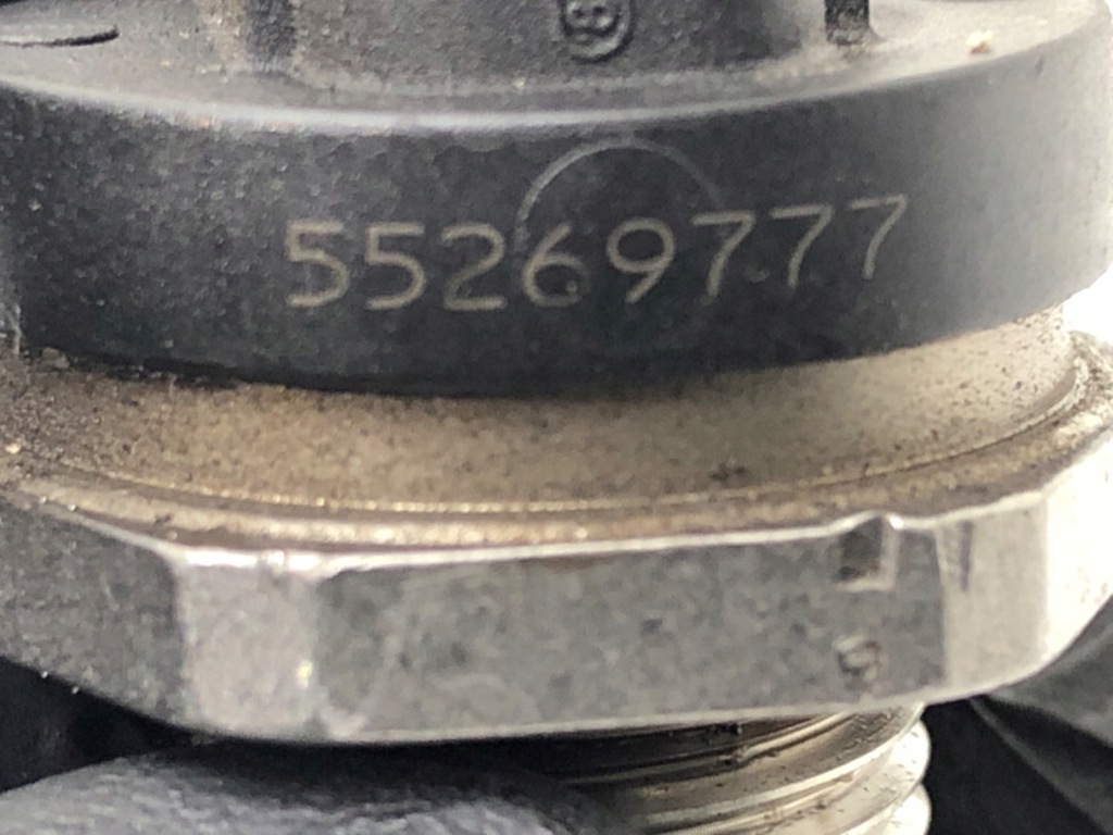KRAFTSTOFFDRUCKSENSOR OPEL COMBO D 55269777 0281006752 1,3 90KM Product image
