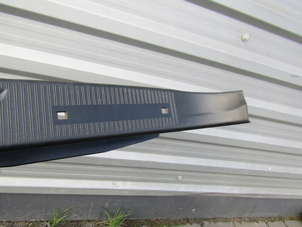 2 MERCEDES W202 COMBI HINTERE KOFFERRAUMABDECKUNG IM KOFFERRAUM Product image