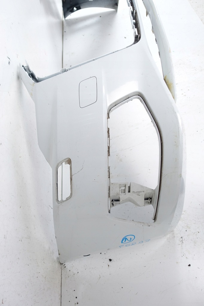 Audi A6 C8 4K0 2018- Front Stoßstange vorne 4K0807437 Product image