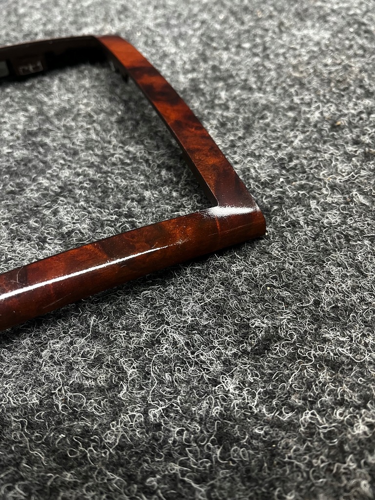 Centor -Rahmen, Zentralkonsole, Holz VW TOUAREG 7L686337E Product image