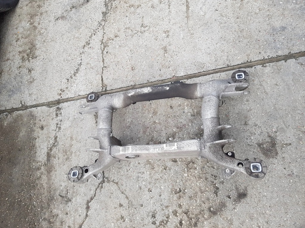 Hinterer Drehgestellaufhängungsträger 6 770 828 BMW 5 E60 520d N47 Polift Automatik Product image