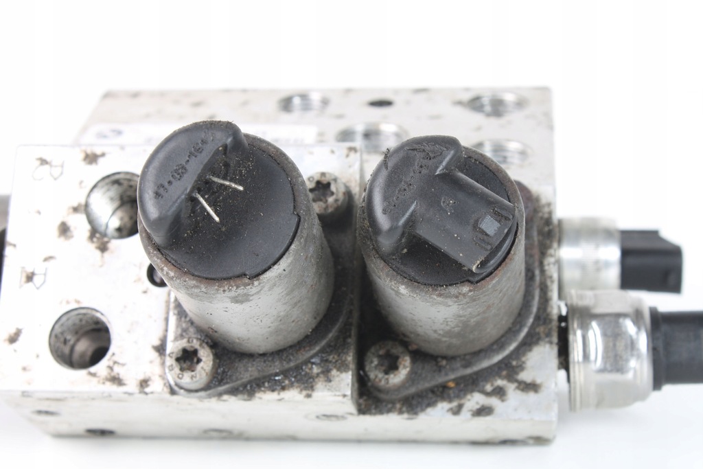 BMW E65 E66 Dynamic Drive Ventilblock 6781487 Product image