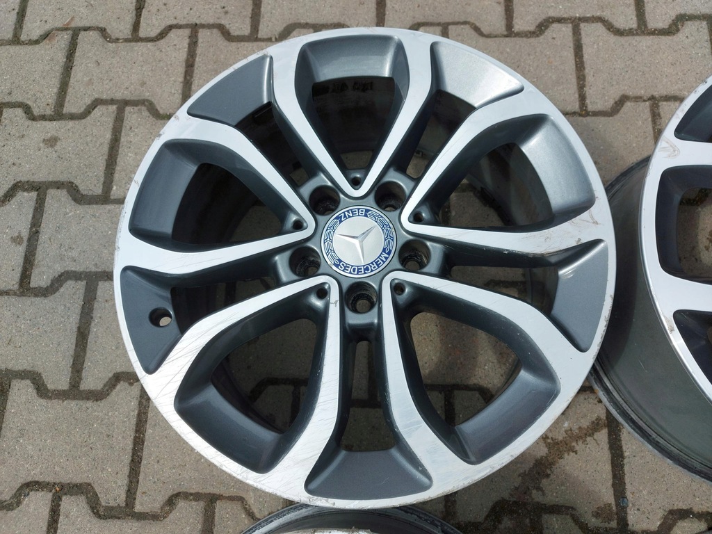 MERCEDES W205 C300e ALUMINIUMFELGE 18' Product image