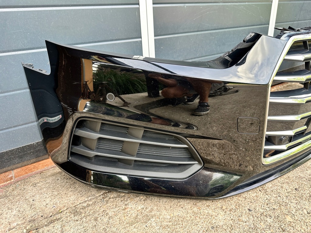 AUDI A5 F5 8W FRONTSTOßSTANGE KOMPLETT GRILL PDC LY9B Product image