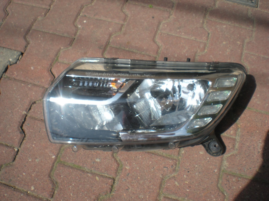 Dacia Sandero 2 LCI Scheinwerfer H7+ LED L 10943 Product image