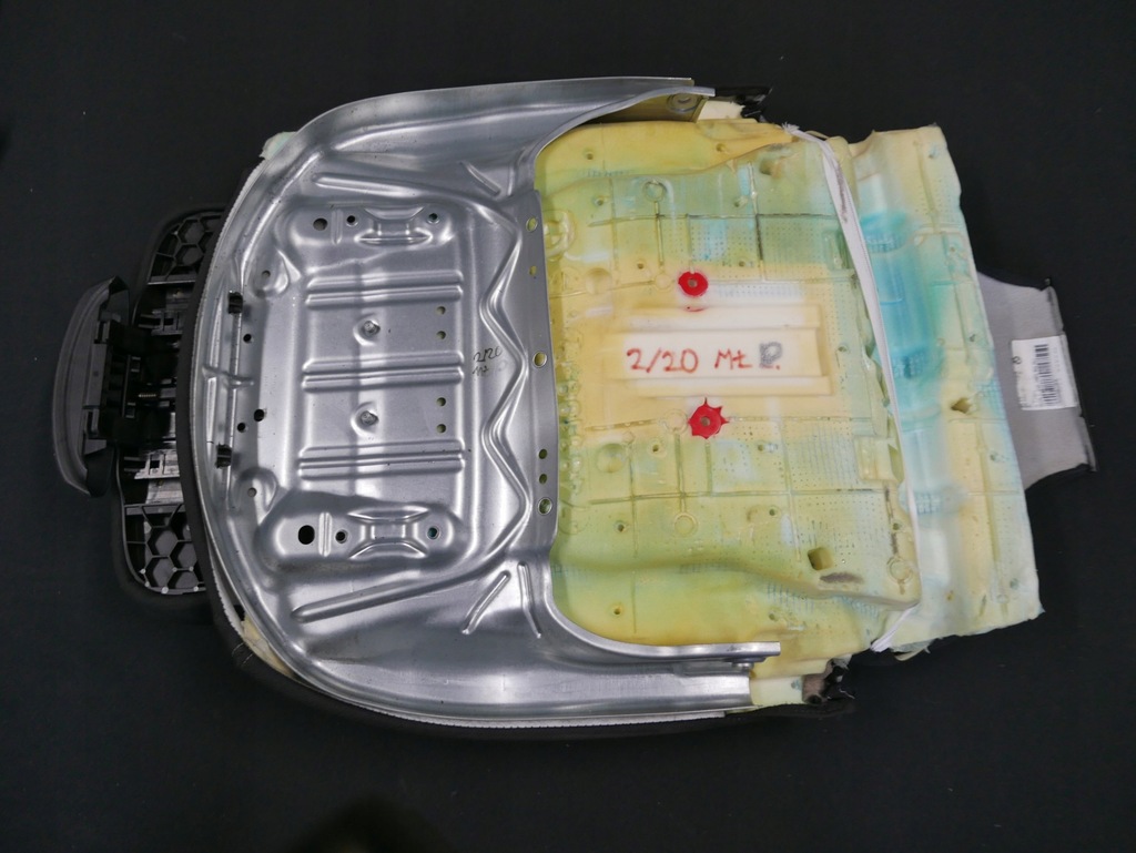 BMW F39 F48 SITZPOLSTERUNG RECHTS Product image