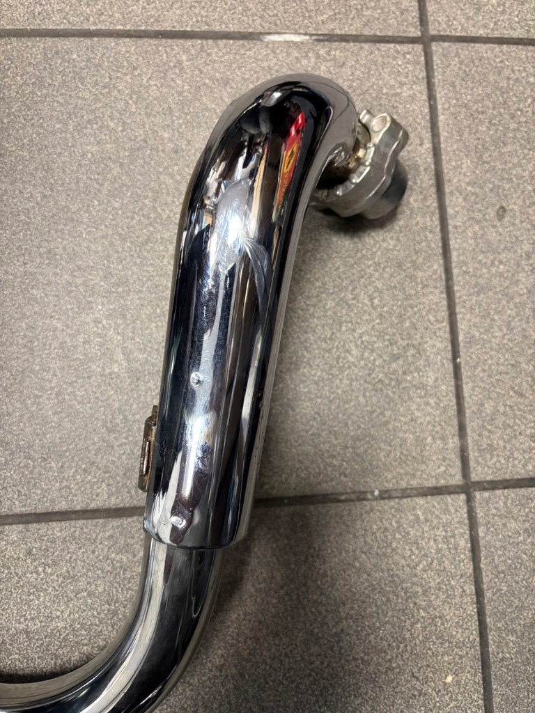 Honda Shadow VT 500 Auspuffkrümmer vorne Product image