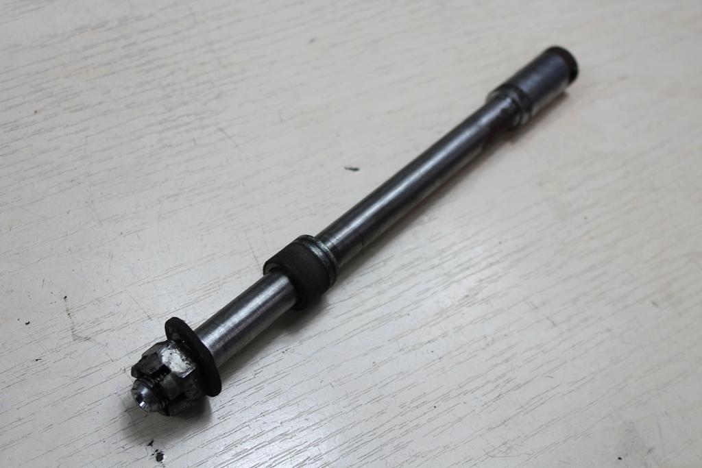 Yamaha XZ550 Radachsfelgen vorne 5/250 Product image