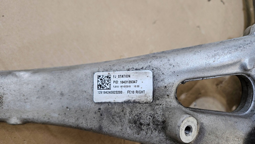 Right Swingarm Audi Q5 80A 80A407560 Product image