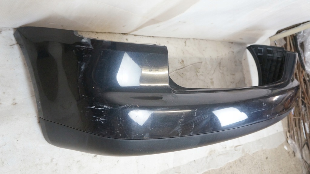 VW Touran 1T Heckstoßstange LC9Z vor dem Facelift Product image