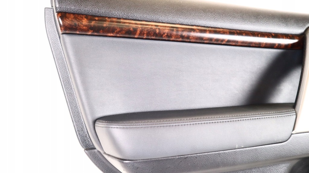 TOYOTA LAND CRUISER 200 TÜRSEITE LINKS HINTEN 67634-X1M00 Product image