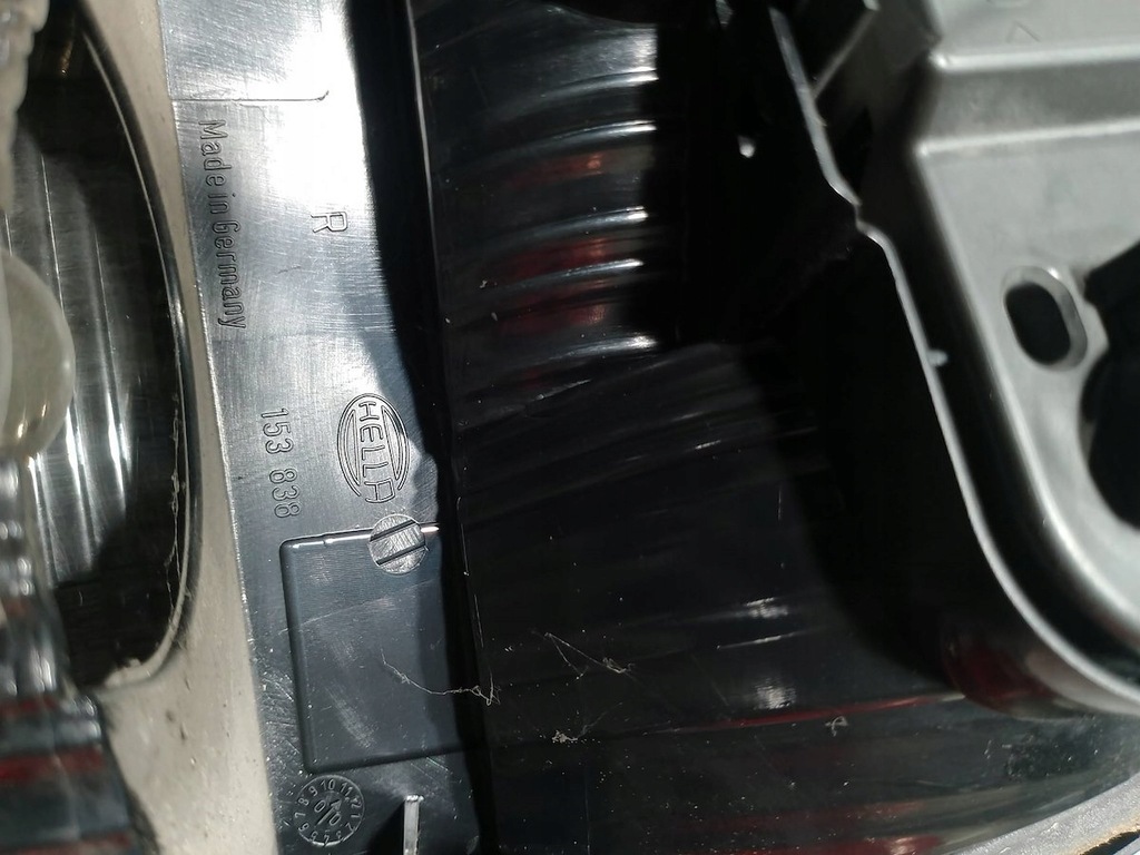 HECKLEUCHTE RECHTS VOLVO S60 (00-10) 8664080 8664082 153838 SEDAN Product image