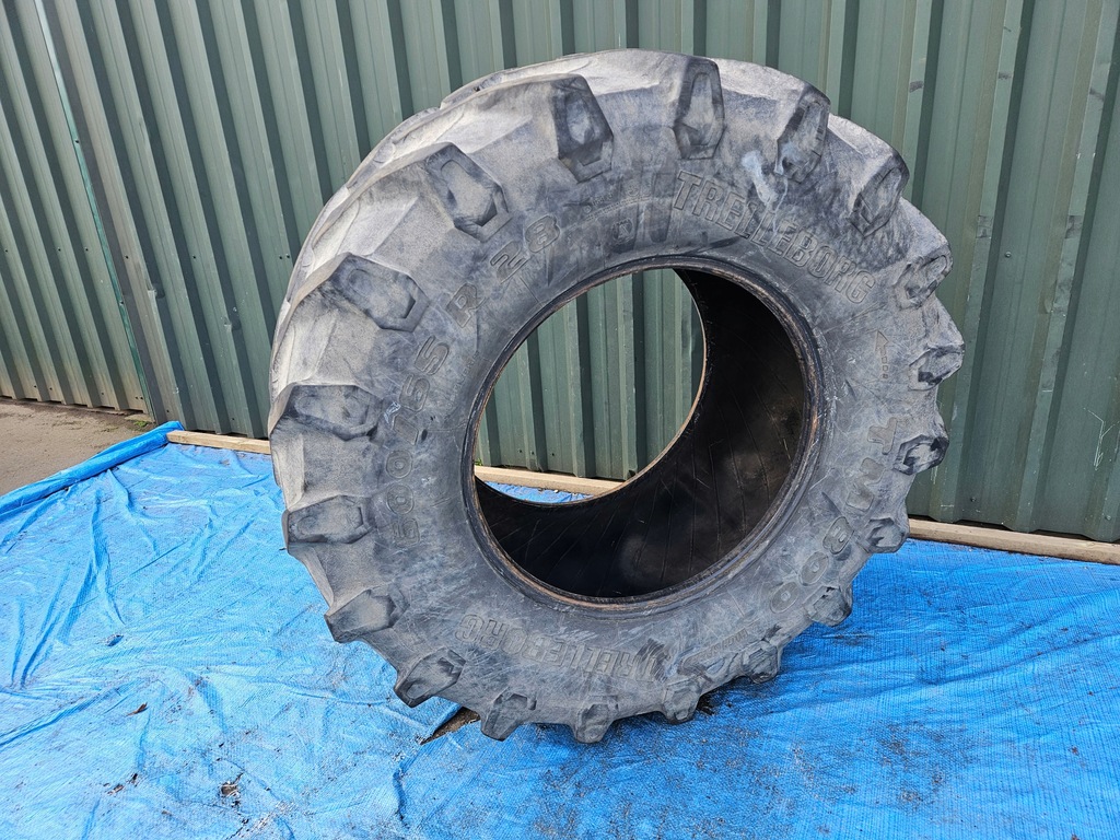 TRELLEBORG REIFEN 600/65 - R 28 TM 800 600/65R28 Product image