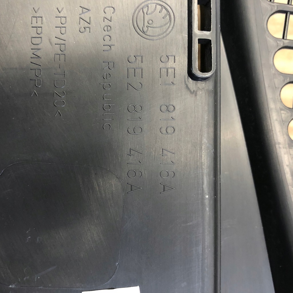 Grube SKODA OCTAVIA 3 rechts 5E1819416A Product image