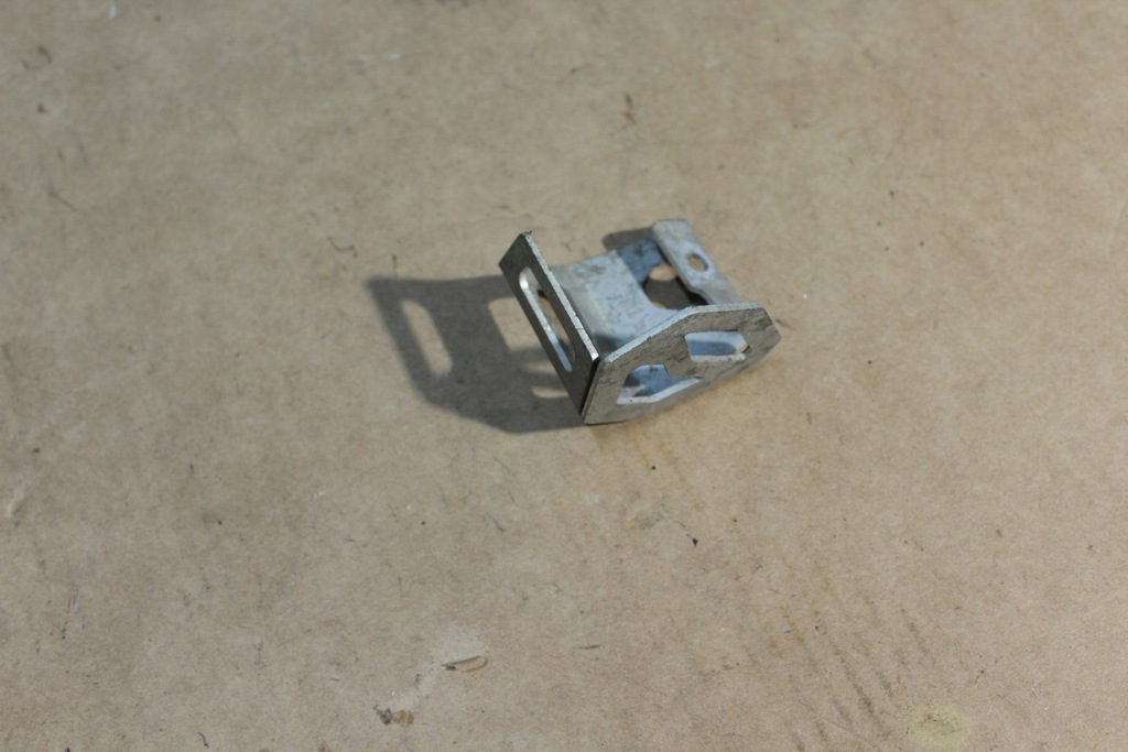 TIGER 800 18R BREMSFLÜSSIGKEITSBEHÄLTERABDECKUNG Product image