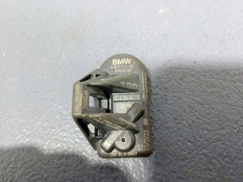 BMW G20 G21 G22 F40 F44 REIFENDRUCKSENSOR RDC 6877936 Product image