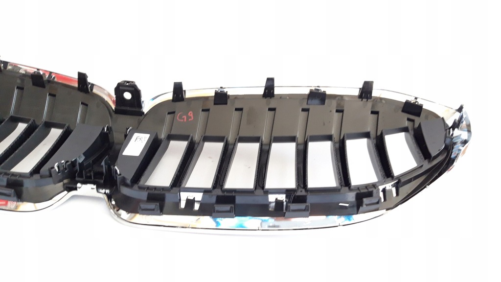 GRILL GUM BMW G20 G21 7449428-17 PERFEKTER ZUSTAND Product image