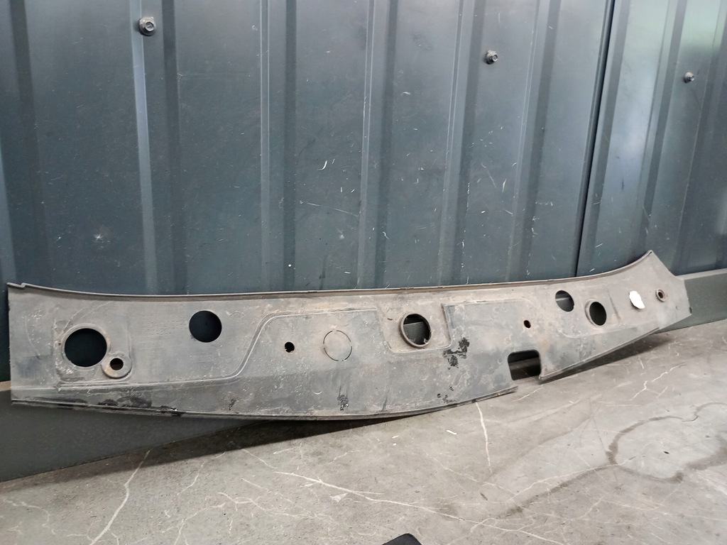 8200116717 Renault Megane II vordere Gürtelabdeckung Product image