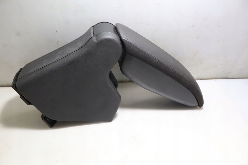 CITROEN DS3 ARMLEHNE Product image