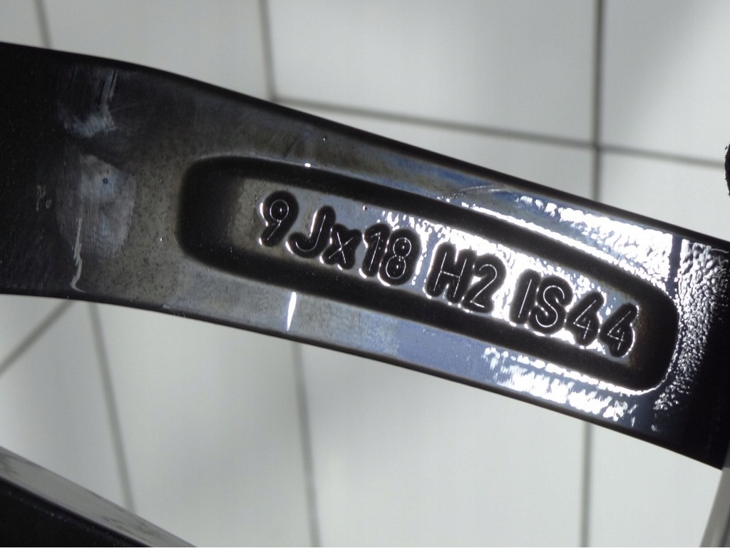 BMW M PAKET 18' 5 G30 G31 Leichtmetallfelgen Product image