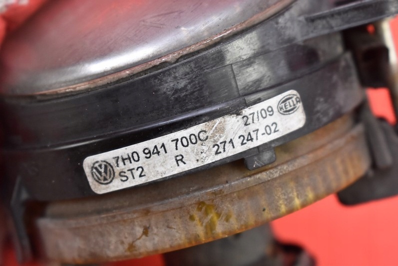 HALOGEN RECHTS VORNE 7H0941700C SKODA FABIA 2 II 09R Product image