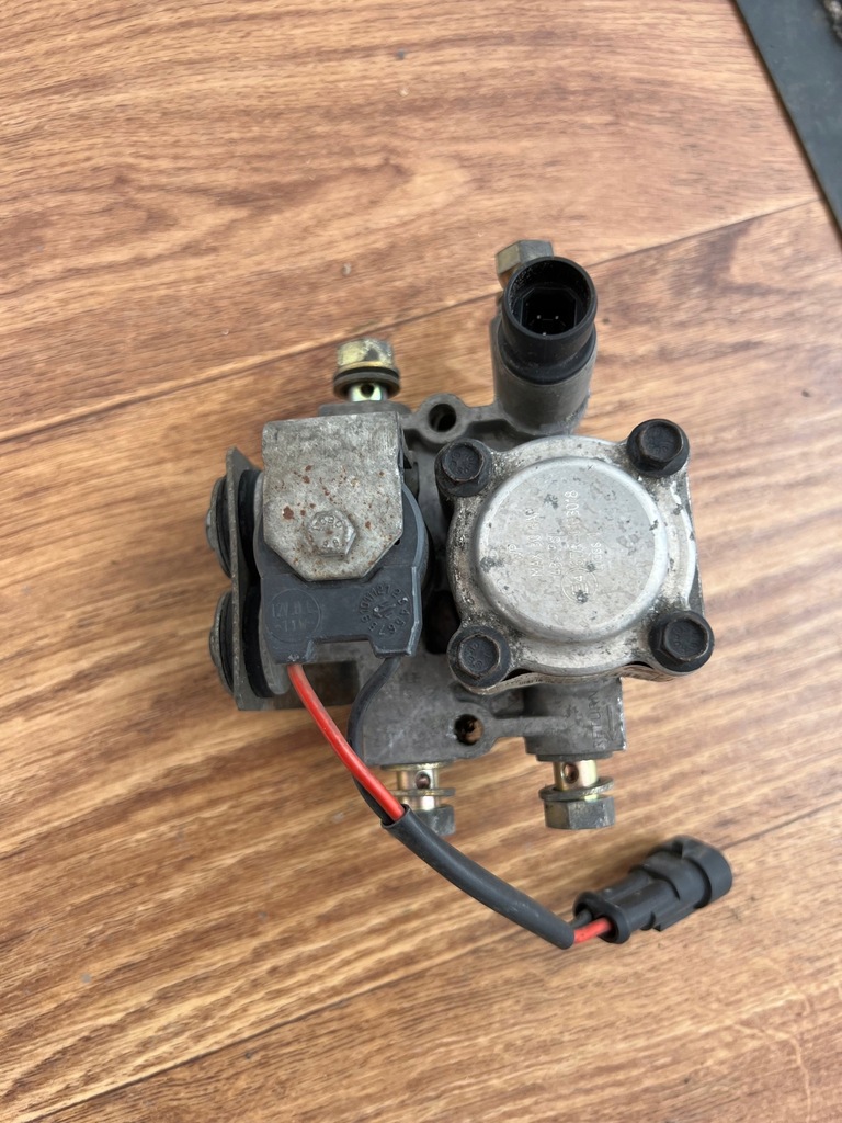 VIALLE LPI-VERTEILER LPG-VERTEILER 240030,0 cu01 lfm Product image