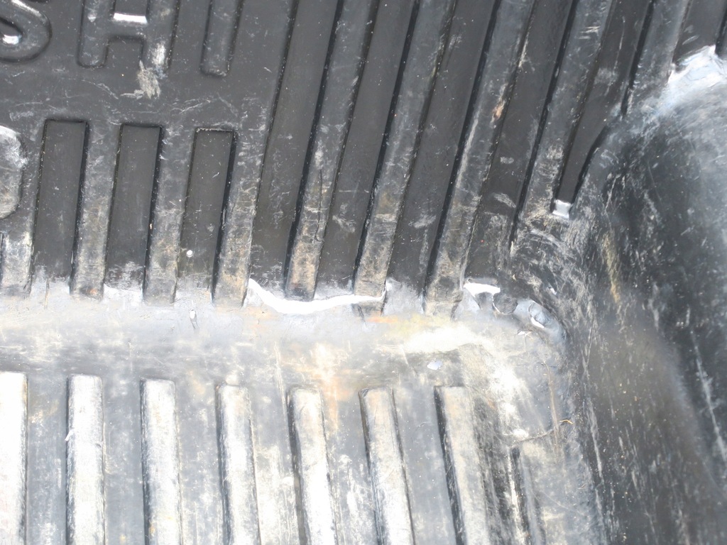 PAKA KAROSSERIEABFACH MITSUBISHI L200 2 II 96-01 Product image