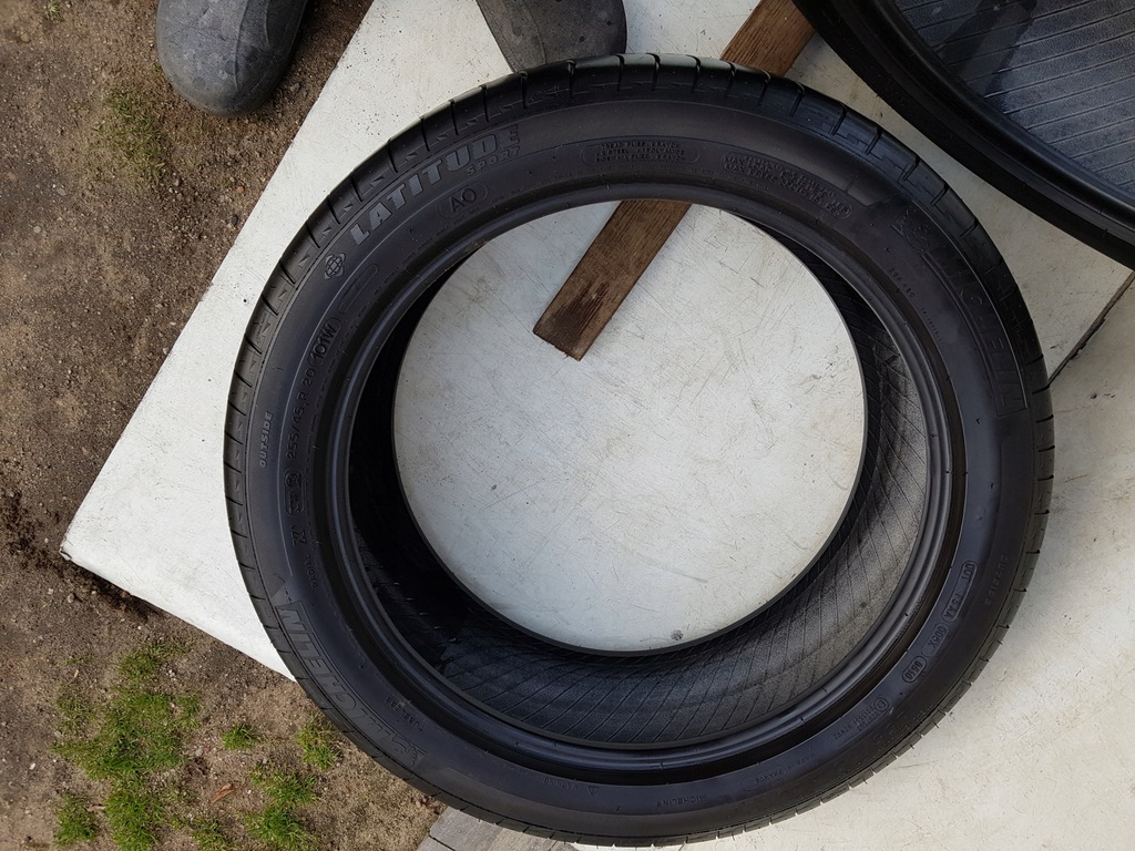 GELEGENHEIT! MICHELIN LATITUDE SPORT 255/45/20 101W Product image