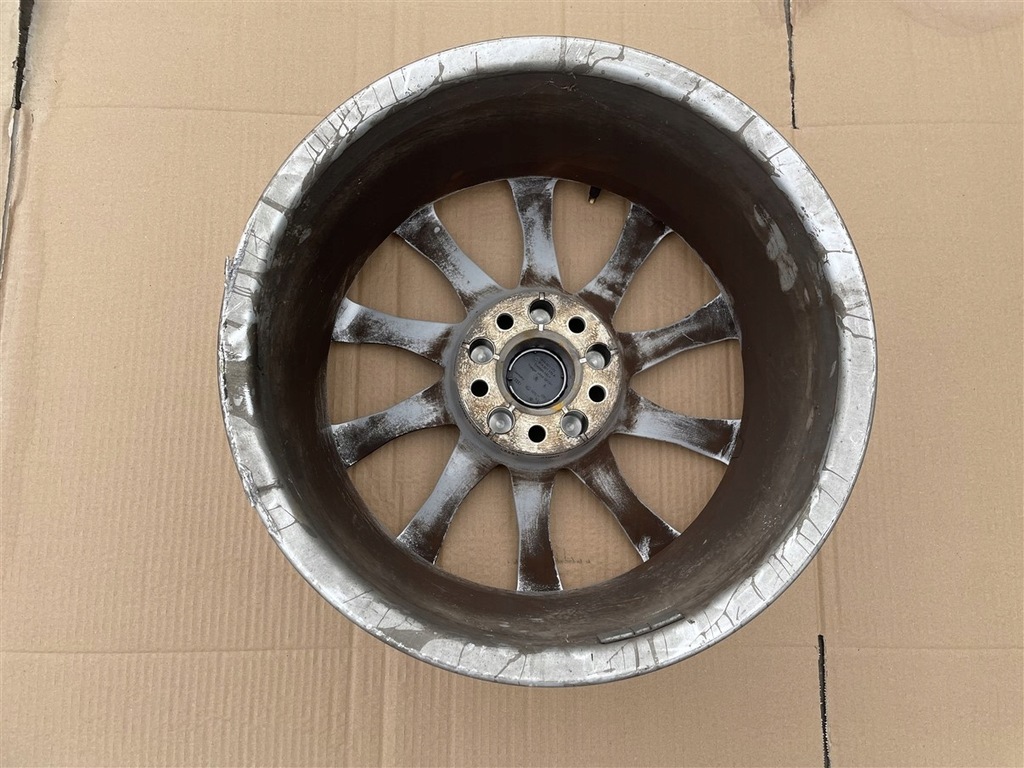 ALUMINIUMFELGE 8W0601025C 7,5J ET 38 17" 5x112 AUDI A4 B9 8W LIFT 19- Product image