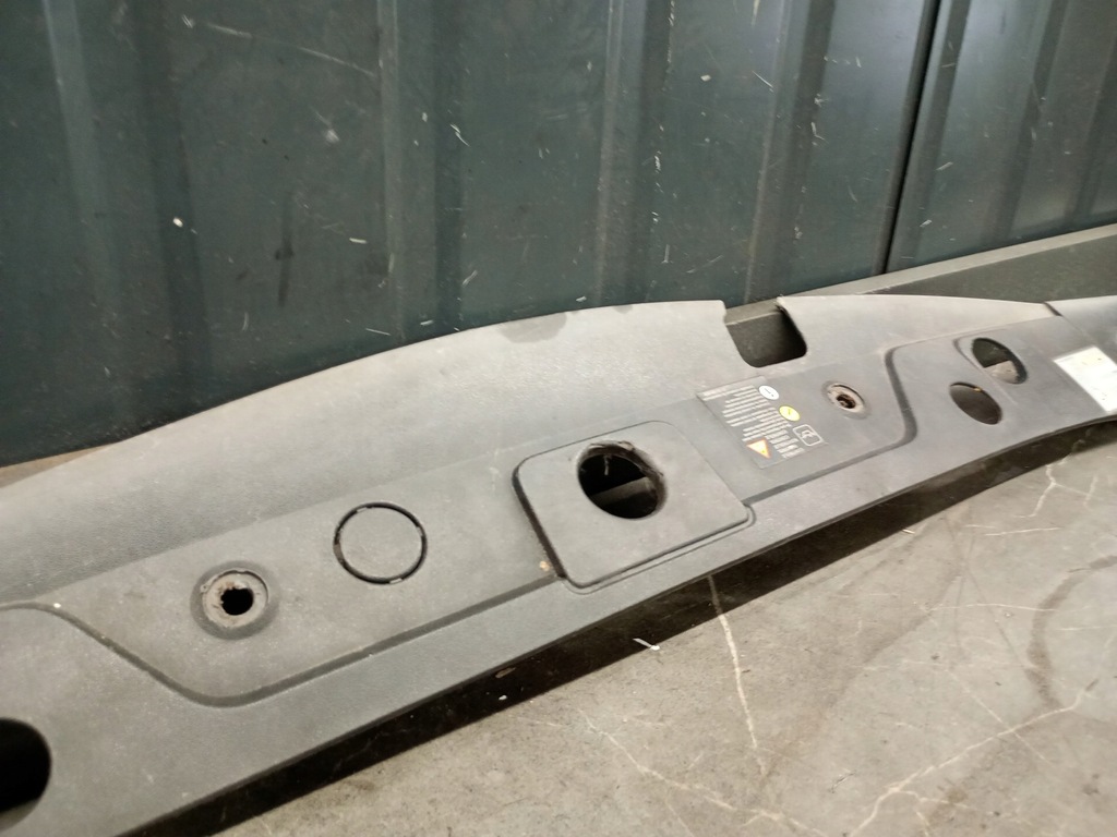 8200116717 Renault Megane II vordere Gürtelabdeckung Product image