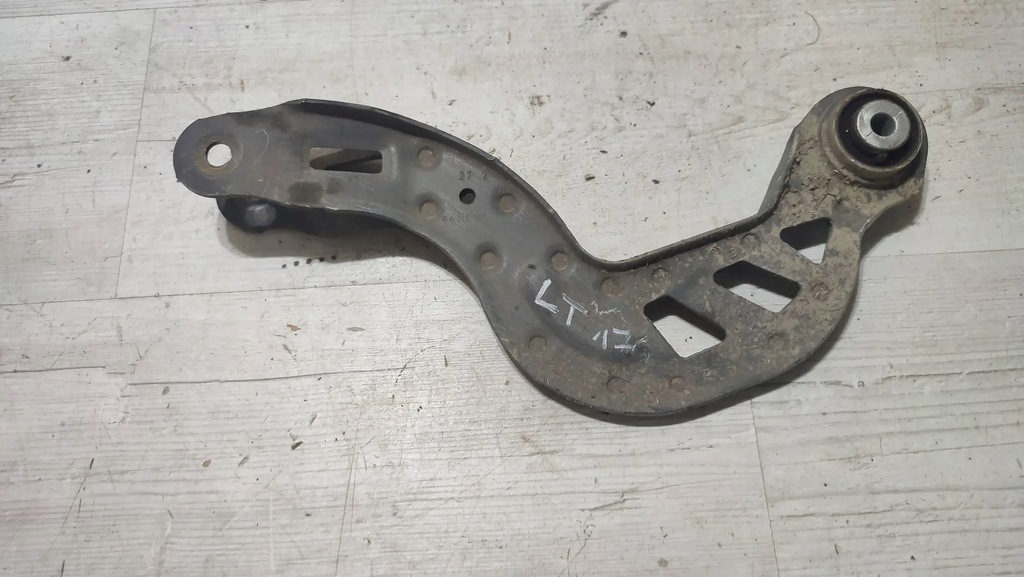 Mercedes-Benz A-Klasse W176 17 1,5 cdi Schwinge hinten links Product image
