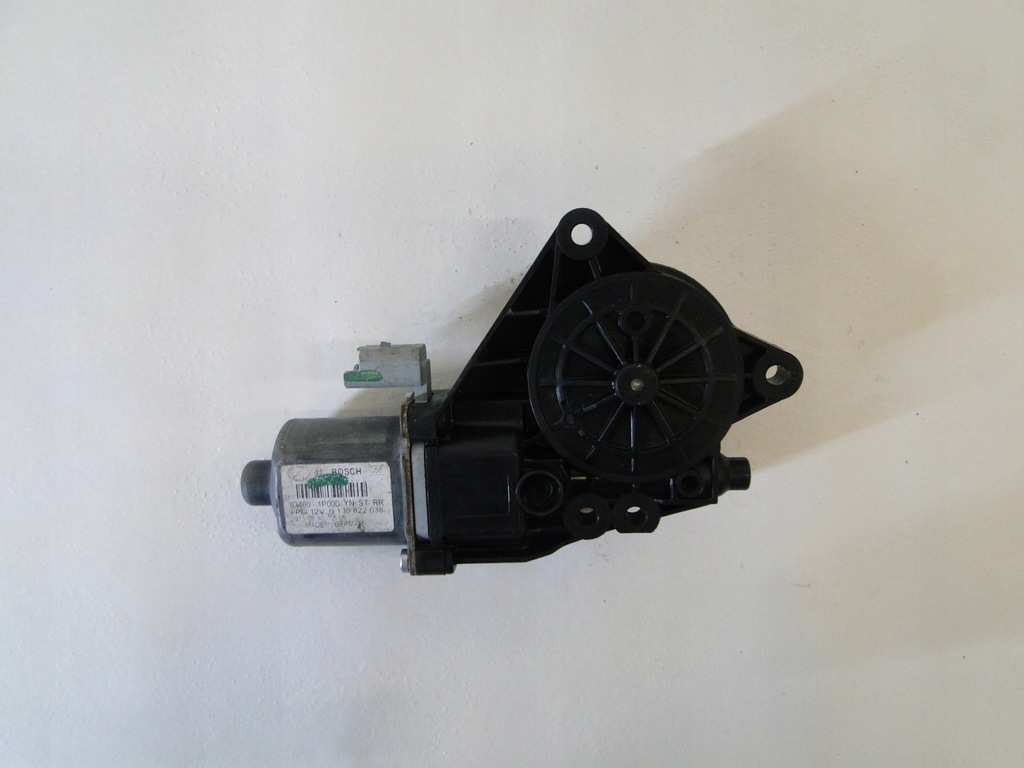 KIA VENGA FENSTERMOTOR RECHTS HINTEN 83460-1P000 Product image