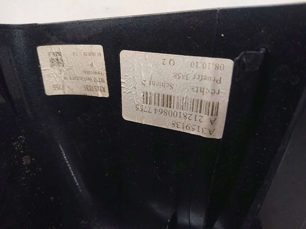 Mercedes-Benz E Klasse 212 W212 Rechte Vorderspiegelgehäuse Product image