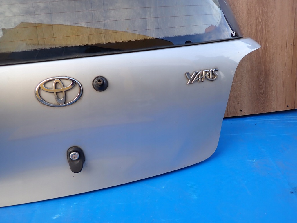 TOYOTA YARIS JP 99-05 KOFFERRAUMDECKELFENSTER 199 Product image