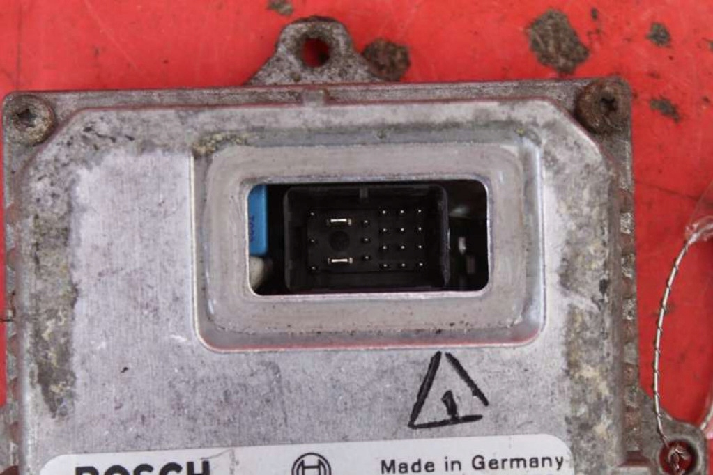 XENON-KONVERTER XENON RECHTS 2285510600 OPEL VECTRA B 99-02 Product image