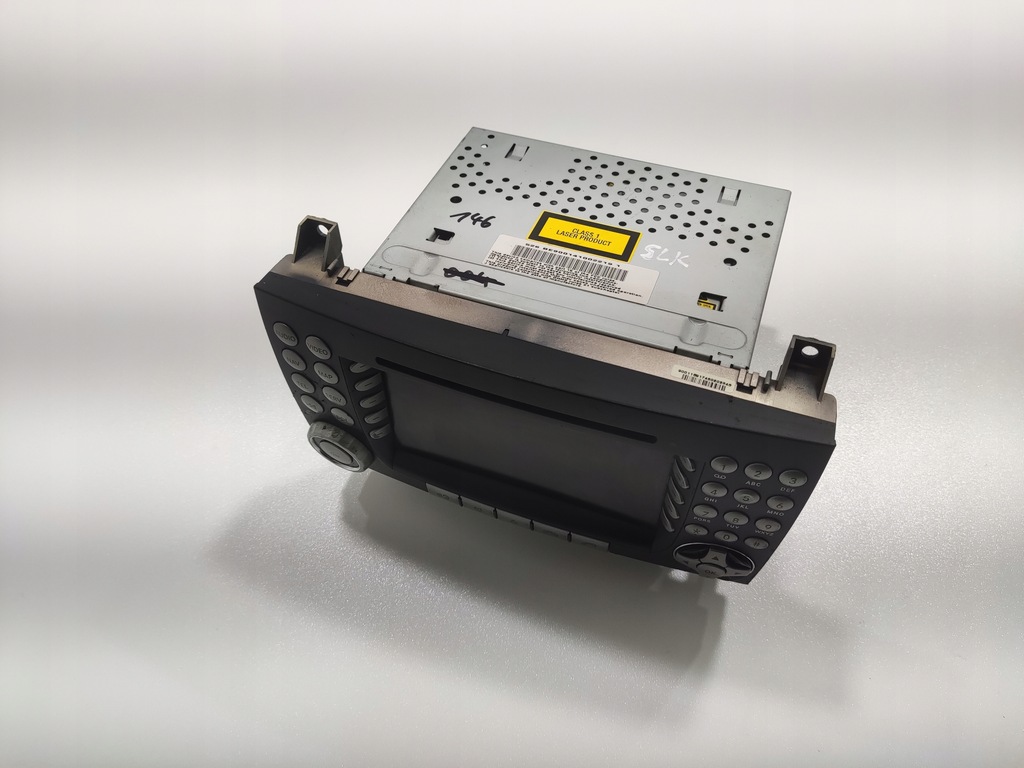 FABRIK-RADIO-NAVIGATION MERCEDES SLK II W171 R171 A1718202989 2004–2011 Product image