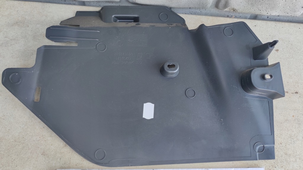 ABDECKUNG, MITTELTUNNEL, RECHTS, CORSA D 13205071 Product image