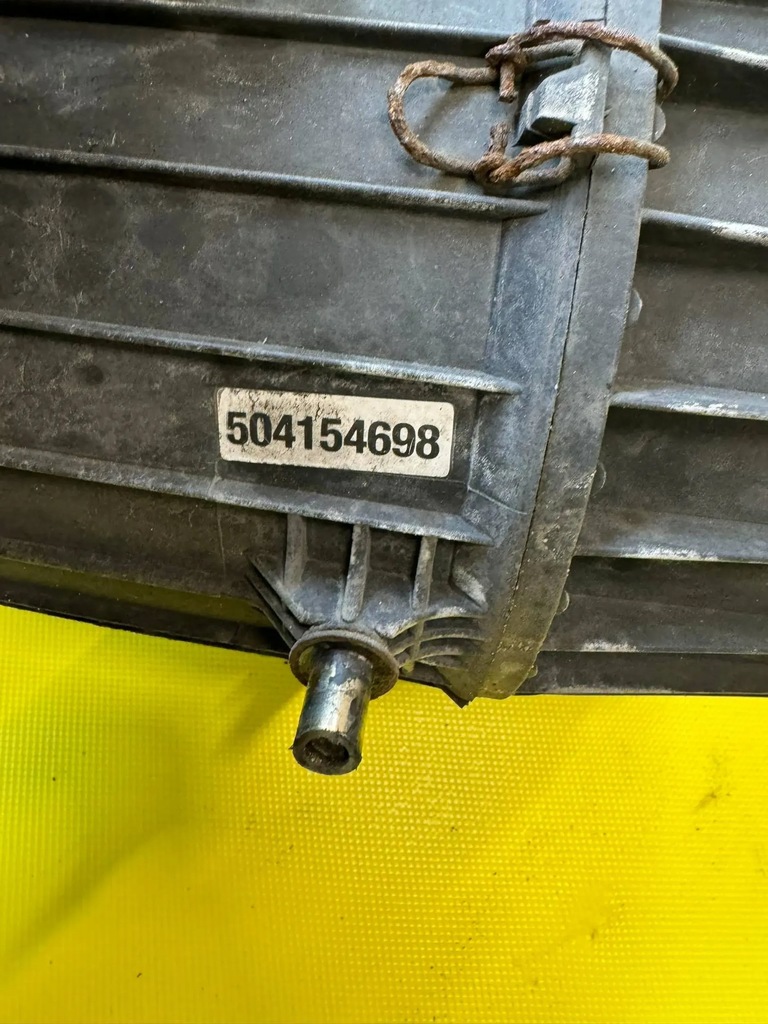 LUFTFILTERGEHÄUSE IVECO DAILY 2.3 HPT 504154698 Product image