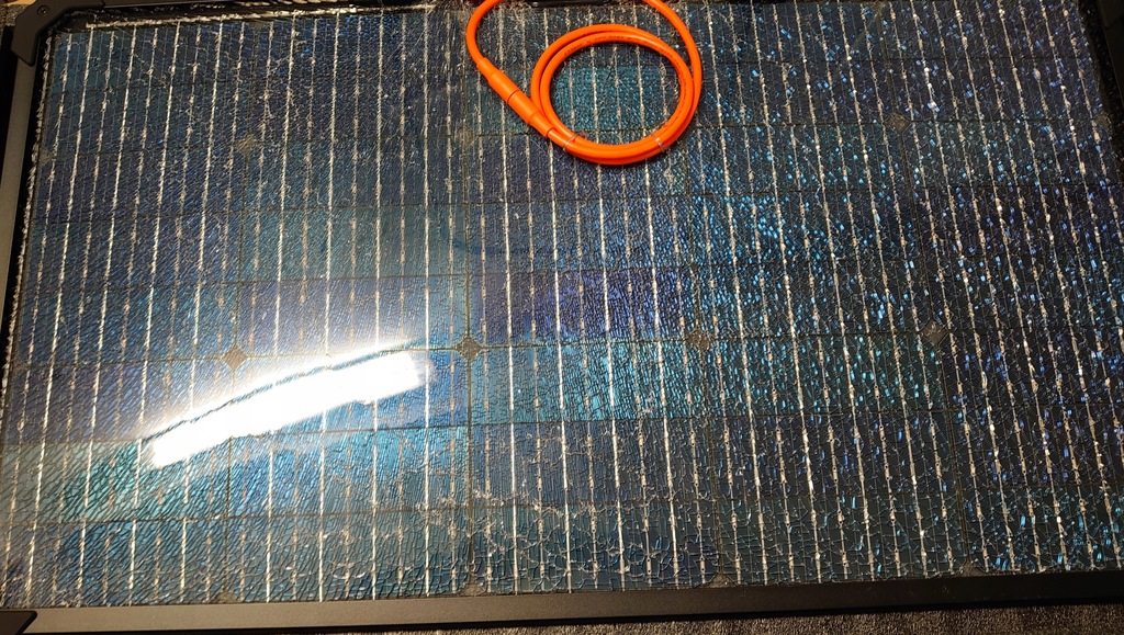 JACKERY SOLARSAGA 80W DOPPEL TRAGBAR Product image