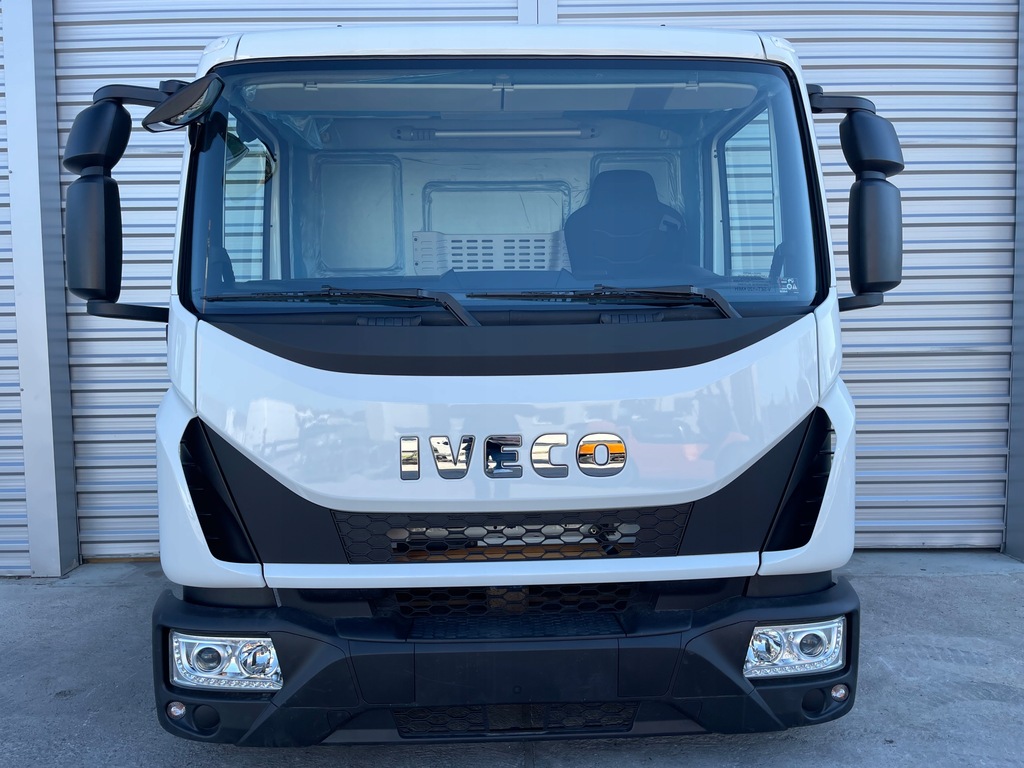 IVECO EUROCARGO MLC 75, 120.150 TAGE KABINE NIEDRIGER STOßSTANGE Product image