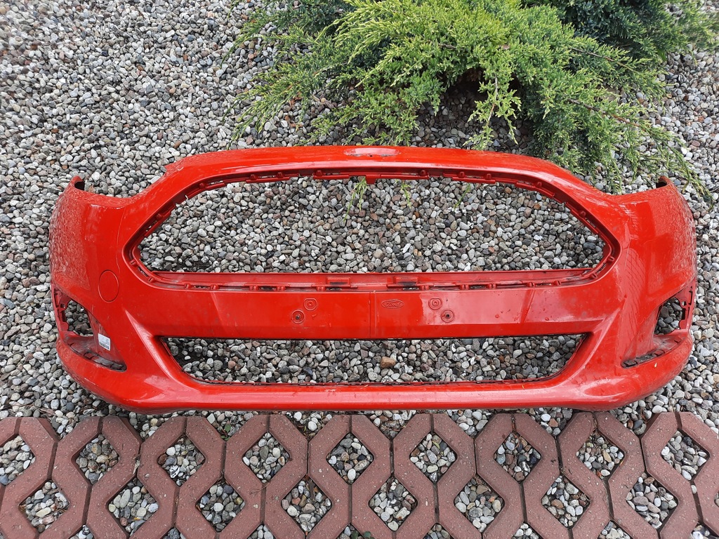 Ford Fiesta MK7 LIFT Austausch der vorderen Stoßstange Product image