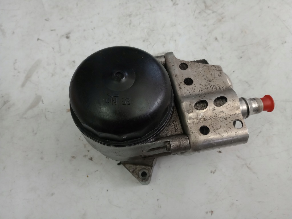BMW 3er Serie 2006 Ölfiltergehäuse Kühler 7505203 Europa Product image