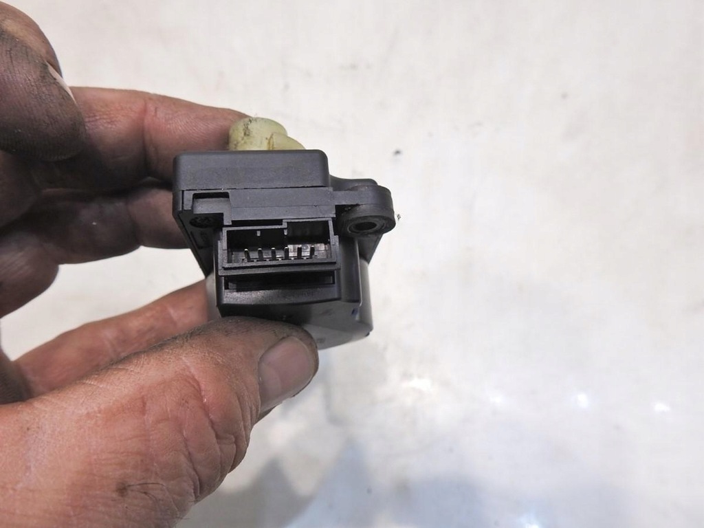 HEIZMOTOR RENAULT LATITUDE EAI256 V8384001 Product image