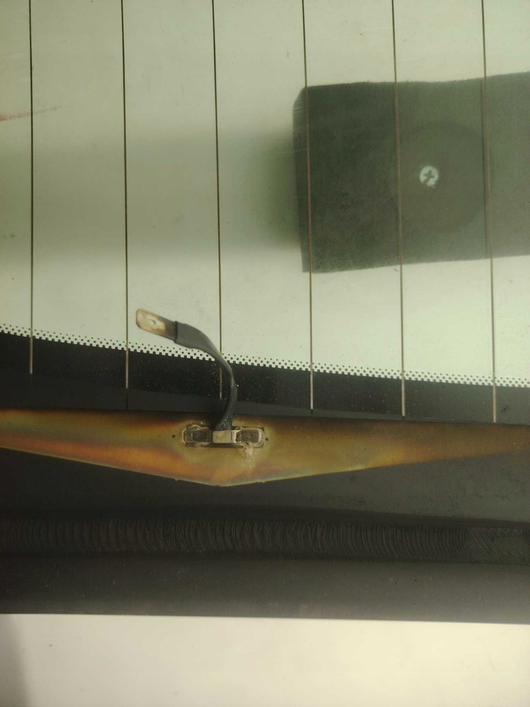 HECKSCHEIBE FORD FOCUS 2004-2011 BEHEIZBAR ORG Product image
