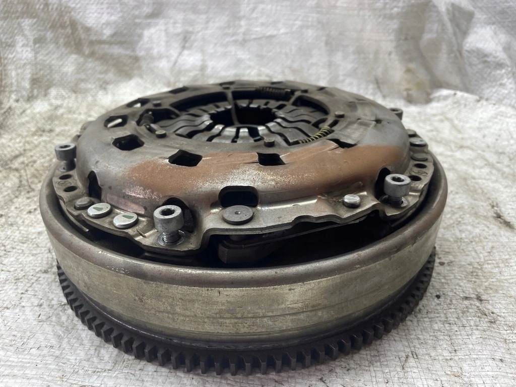 BMW E87 E90 18i N43B20A DOPPELKUPPLUNG 7560876 Product image
