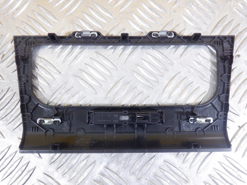 VW GOLF VI KLIMAANLAGE PANEL DEKOR 5K0858069P Product image